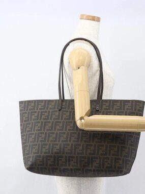 FENDI Zucca Canvas Tote Bag PVC Black Brown Auth 160217